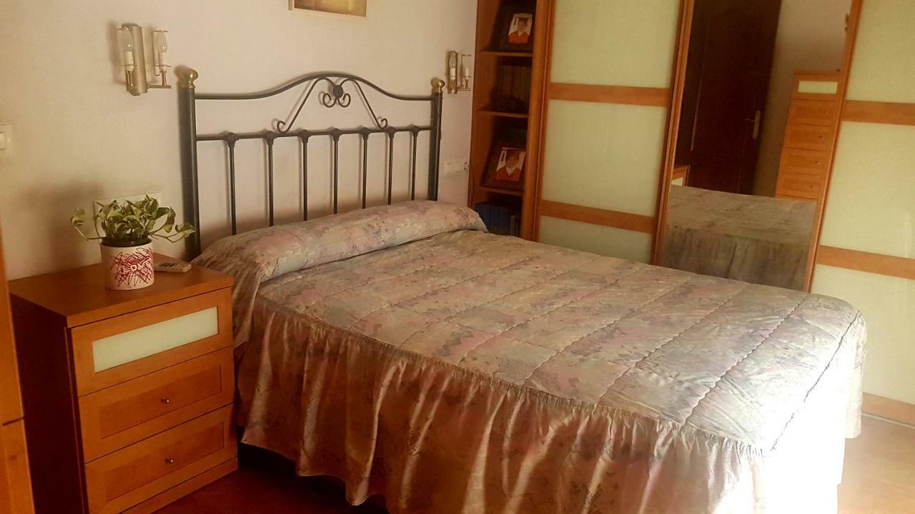 Excelente Habitacion En Bonita Y Tranquila Casa En Benalmadena Pueblo Apartment Luaran gambar