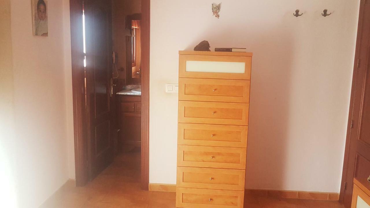 Excelente Habitacion En Bonita Y Tranquila Casa En Benalmadena Pueblo Apartment Luaran gambar